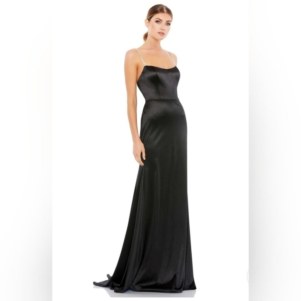 NWT Ieena- Mac Duggal,Charmeuse Rhinestone Strap Trumpet Gown,Black, Size 8-$298